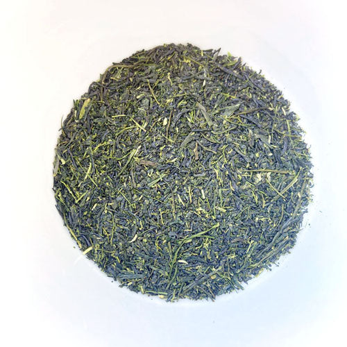 Lingering sweetnes and delicious aroma make this tea a fine example of a modern, yet traditional, premium sencha tea